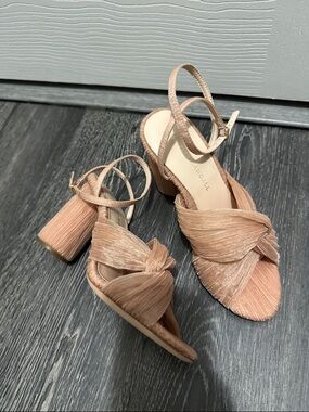 Loeffler Randall Reed pleated organza twist heel 5.5